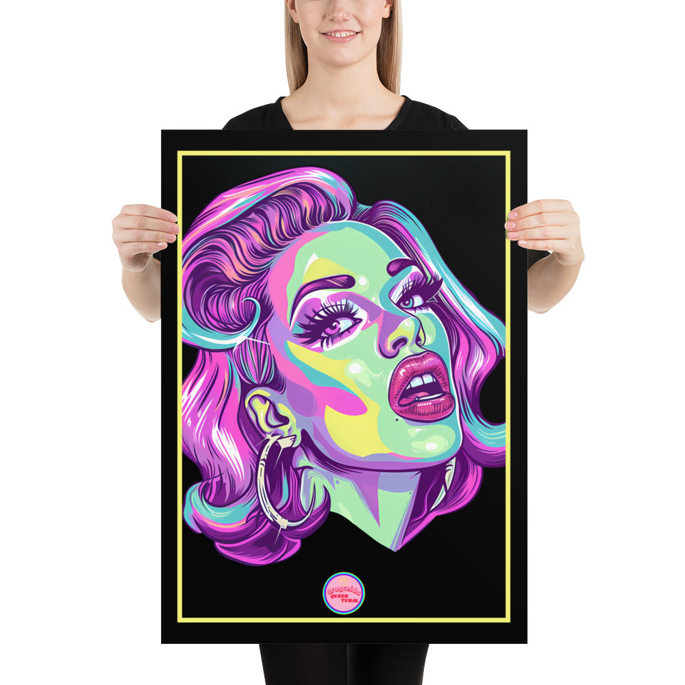 👑 Ilustración Queer | Drag Queens | ¡Envío Gratis! 🔥 Edición Electra Sparkle 🔥 Negra 50×70 cm